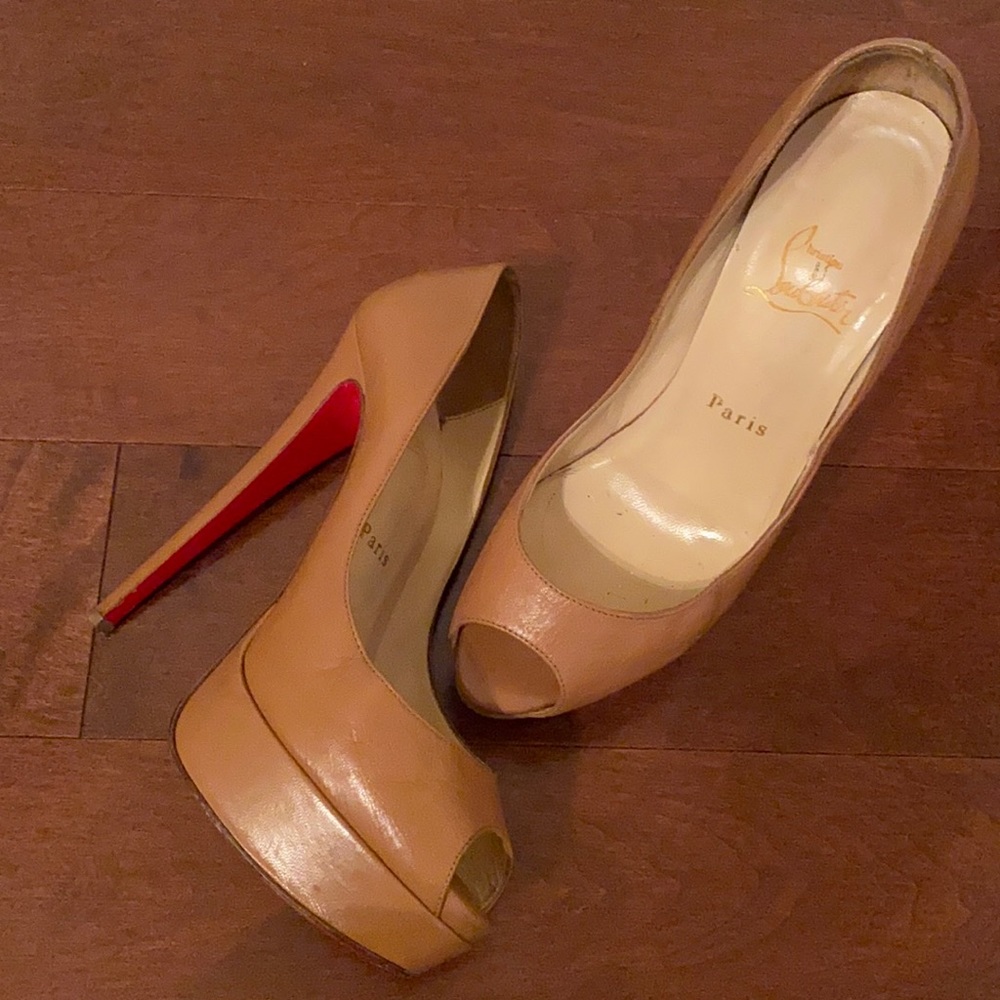 Christian Louboutin Lady Peep 150mm size 37, camel leather. Box included
